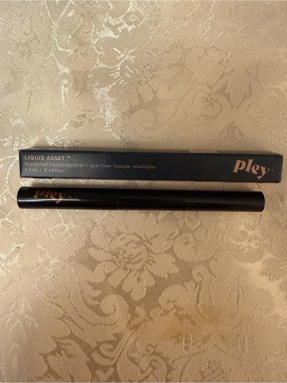 pley Liquid Asset Foolproof Liquid Eyeliner Waterproof Matte Purple 0.05 oz
